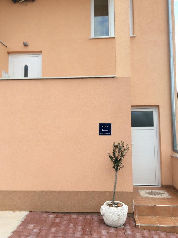 Apartments Dumina مورتير المظهر الخارجي الصورة