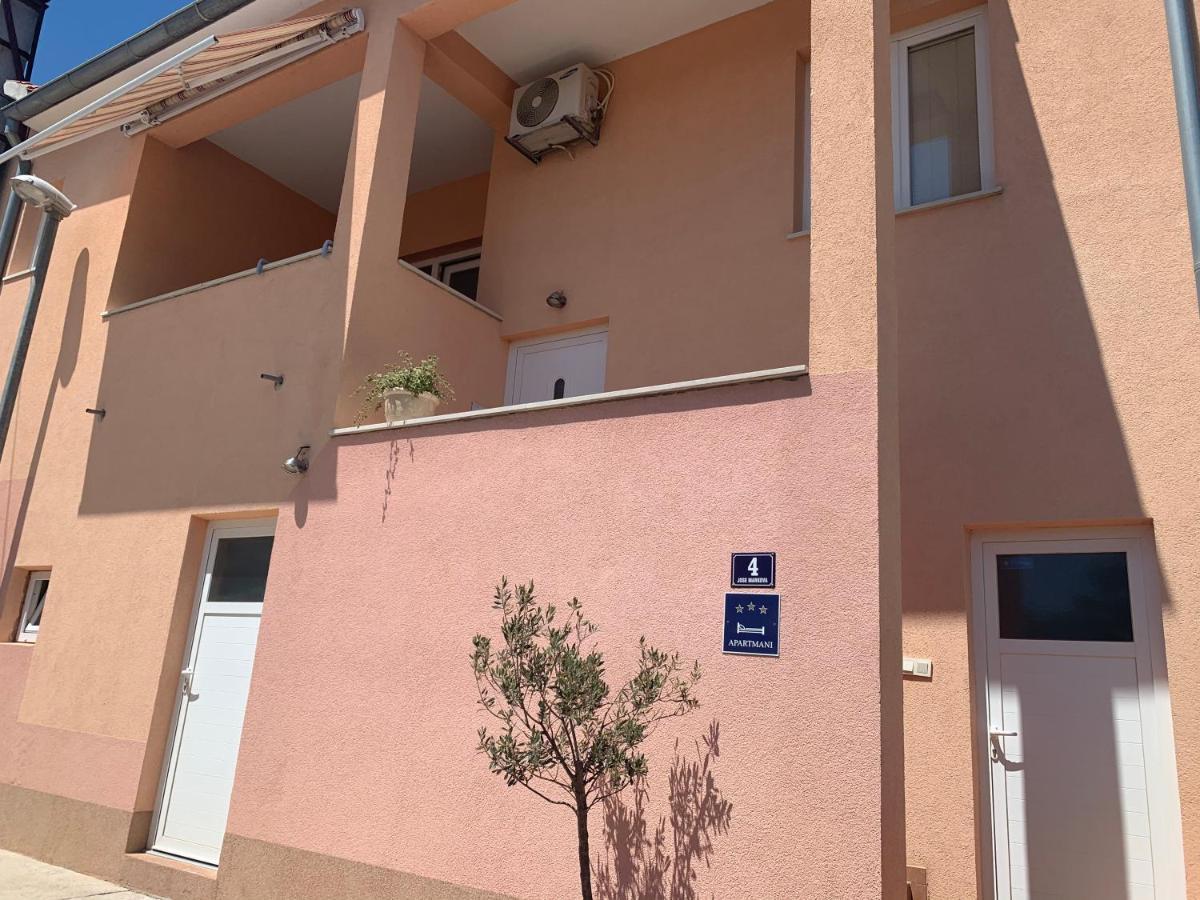 Apartments Dumina مورتير المظهر الخارجي الصورة